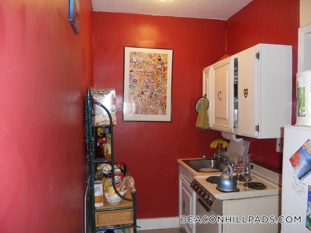 Building Photo - 40 Anderson St