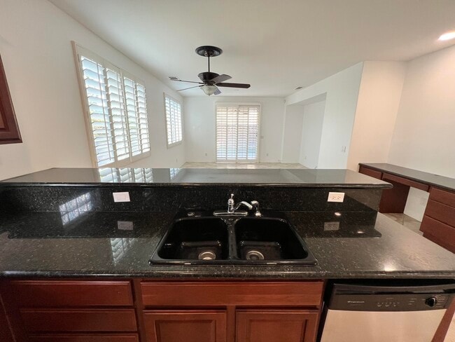 Building Photo - 50342 San Capistrano Dr