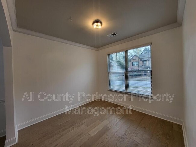 Building Photo - 3748 Sycamore Bend