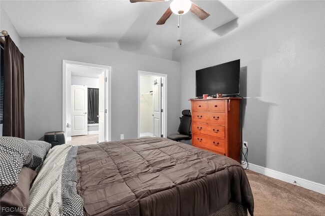 Building Photo - 4301 NW 36th Pl