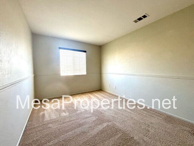 Building Photo - 13142 Kootenay Way