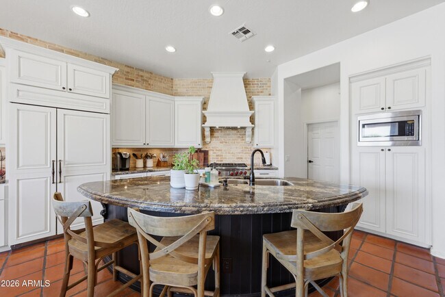 Building Photo - 11071 E Evans Rd