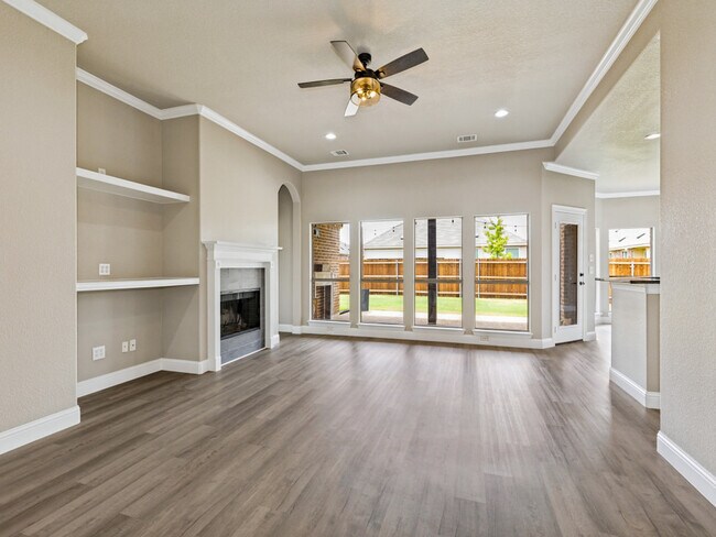 Building Photo - 455 Chisholm Trail