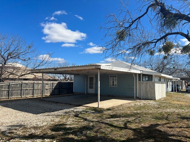Building Photo - COMING APRIL 2026 - Affordable 2-Bedroom 1.5-Bathroom Home w/ Carport Parking!