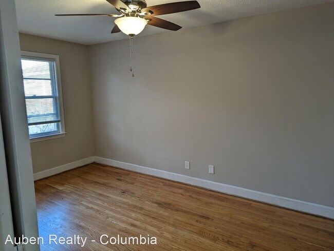Building Photo - 2 br, 1 bath House - 3209 Wilmot Avenue Ap...