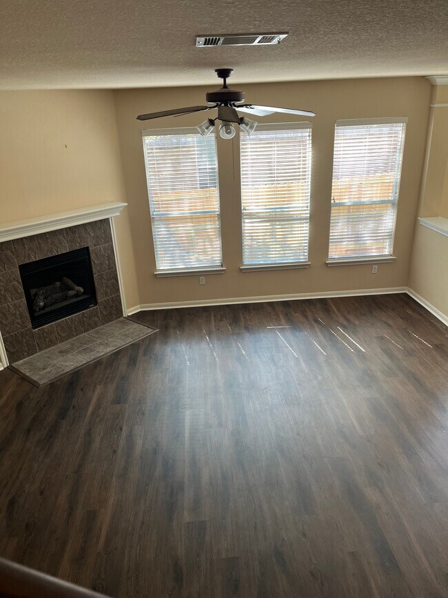 Building Photo - 11415 Barbrook Cove