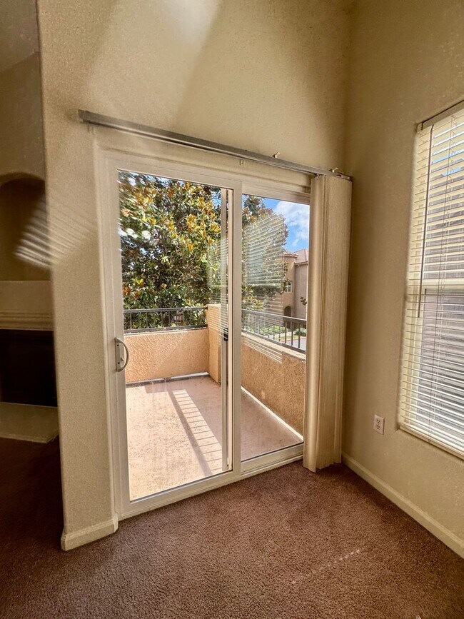 Building Photo - Welcome Home To This Adorable North Natomas Condo!