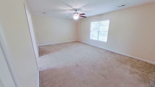 Building Photo - 71 Abigail Way