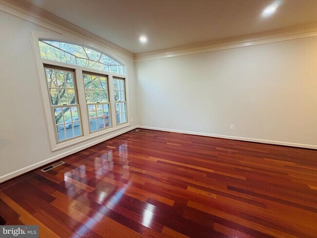 Building Photo - 25352 Herring Creek Dr
