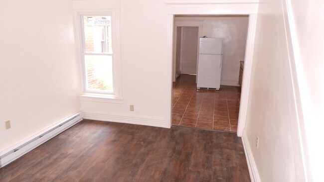 Building Photo - 722 N Ninth St