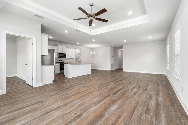 Building Photo - 13407 Shoshoney Cir