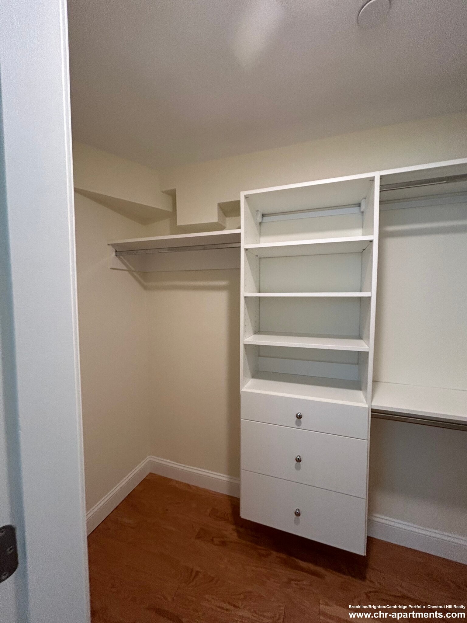 Building Photo - 14 Chauncy St