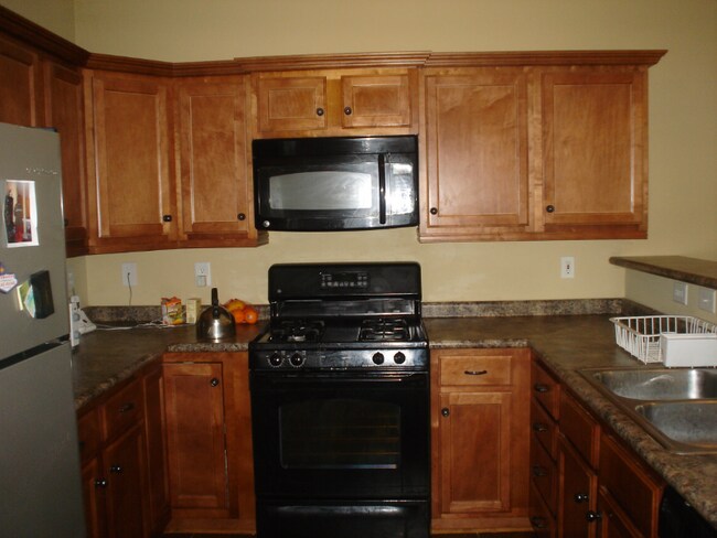 Building Photo - 111 Singapore Cir