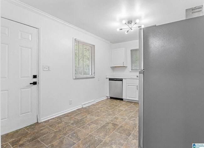 Building Photo - 1153 Bowman Rd