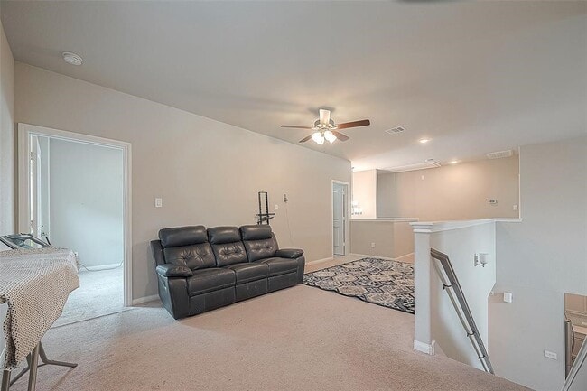 Building Photo - 21029 Crinet Square
