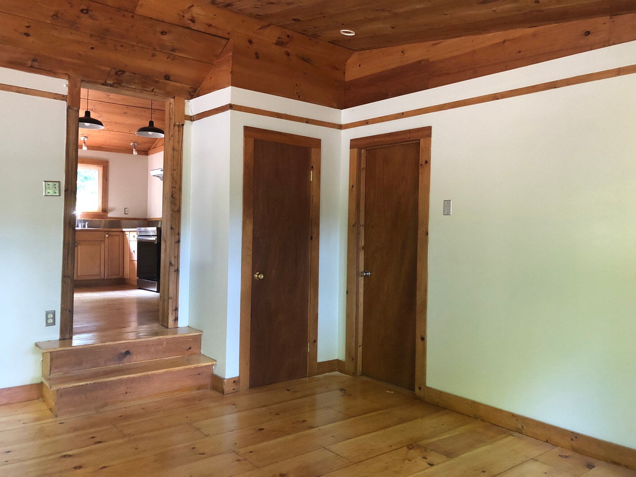 Building Photo - 372 NY-208