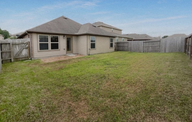 Building Photo - 25621 Ramsey Heights Way