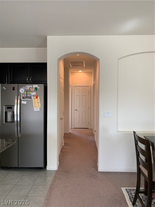 Building Photo - 6320 Pear Vly Ln