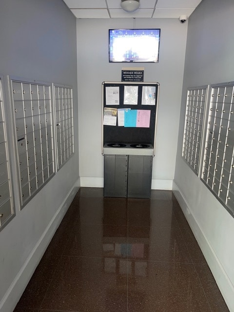 Mailbox and package - 800 4th St SW