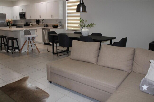 Building Photo - 25417 SW 108th Ct