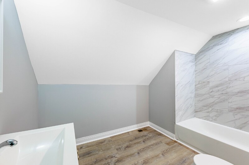 Building Photo - 2800 S St Louis Ave