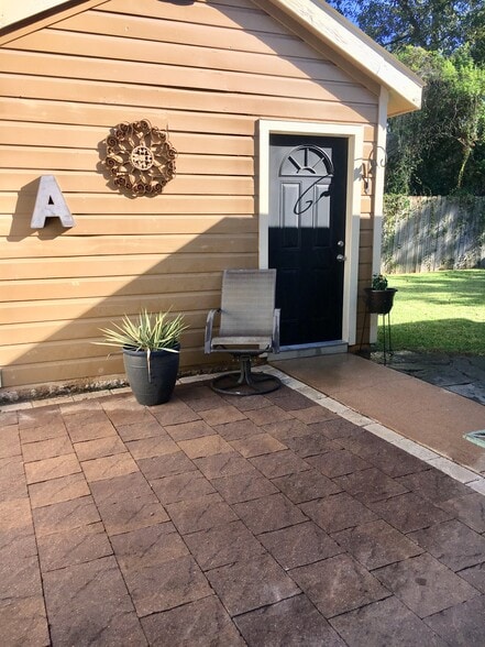 Studio Entrance - 621 Fairbanks St