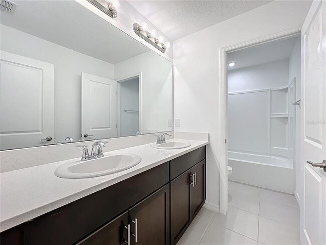 Building Photo - 5627 Costa Blanca Wy