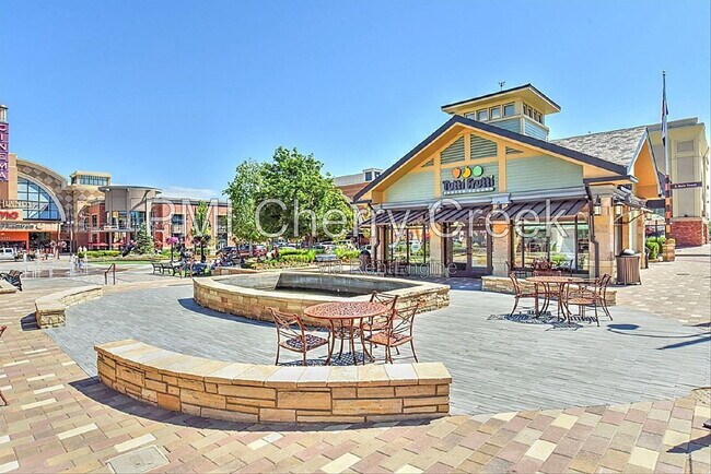 Building Photo - 4373 S Nepal Ct