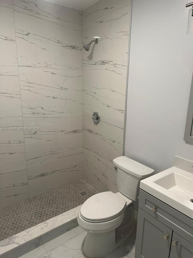 Building Photo - 1705 NE 157th Ter