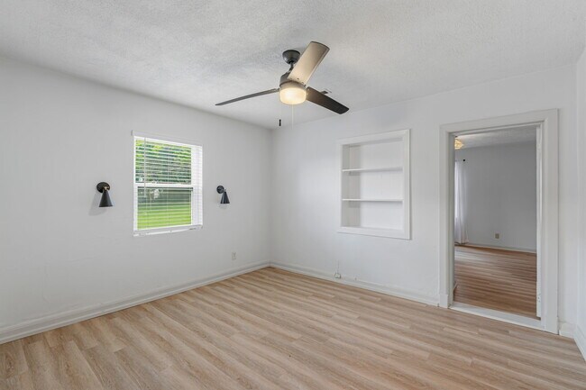 Building Photo - 2531 Keystone Ave