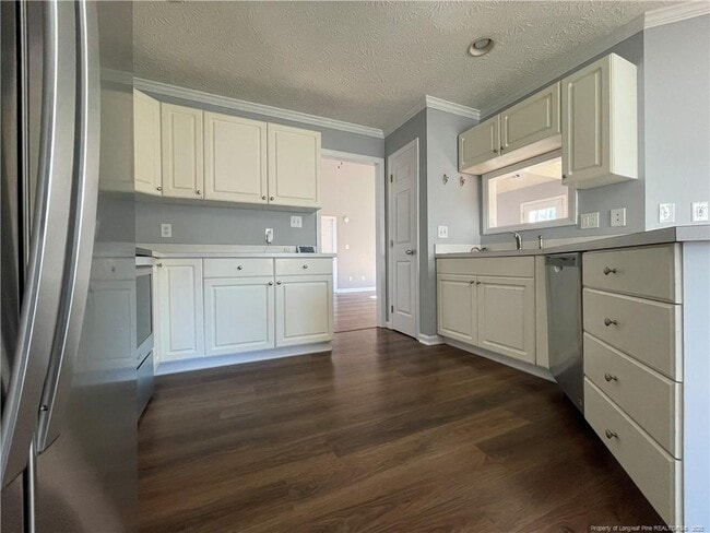 Building Photo - 6311 Nakoma Way