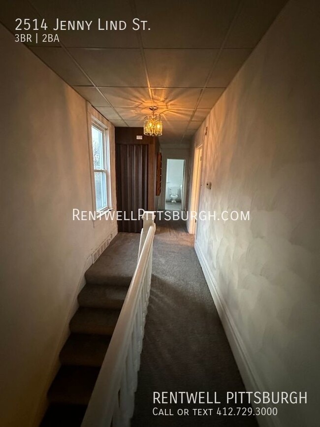 Building Photo - 3 Bedroom Home in McKeesport - Section 8 Only
