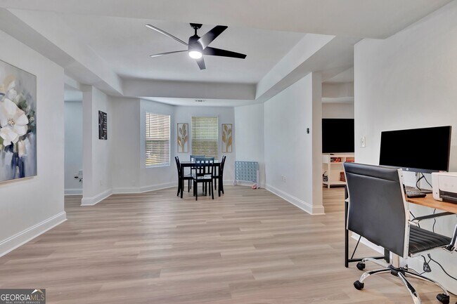 Building Photo - 311 Hambrick Park