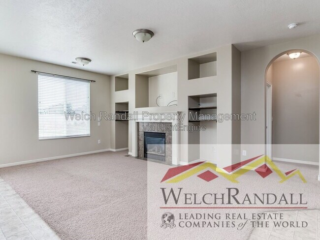 Building Photo - 897 Oxford Dr
