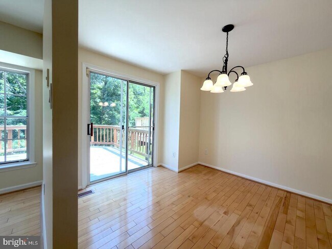 Building Photo - 10509 Smithy Ct
