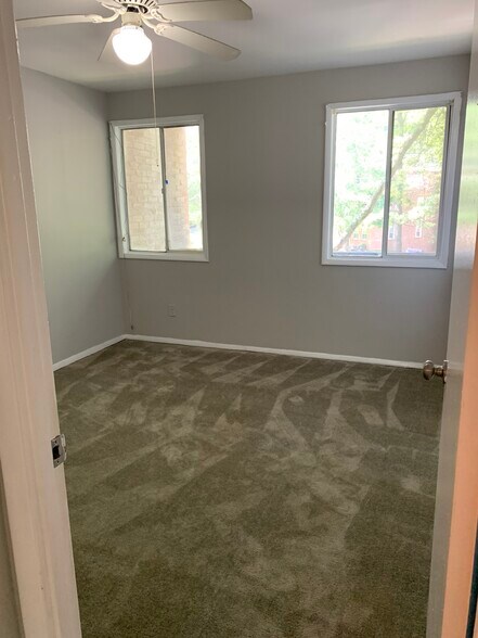 Building Photo - 7509 Spring Lake Dr