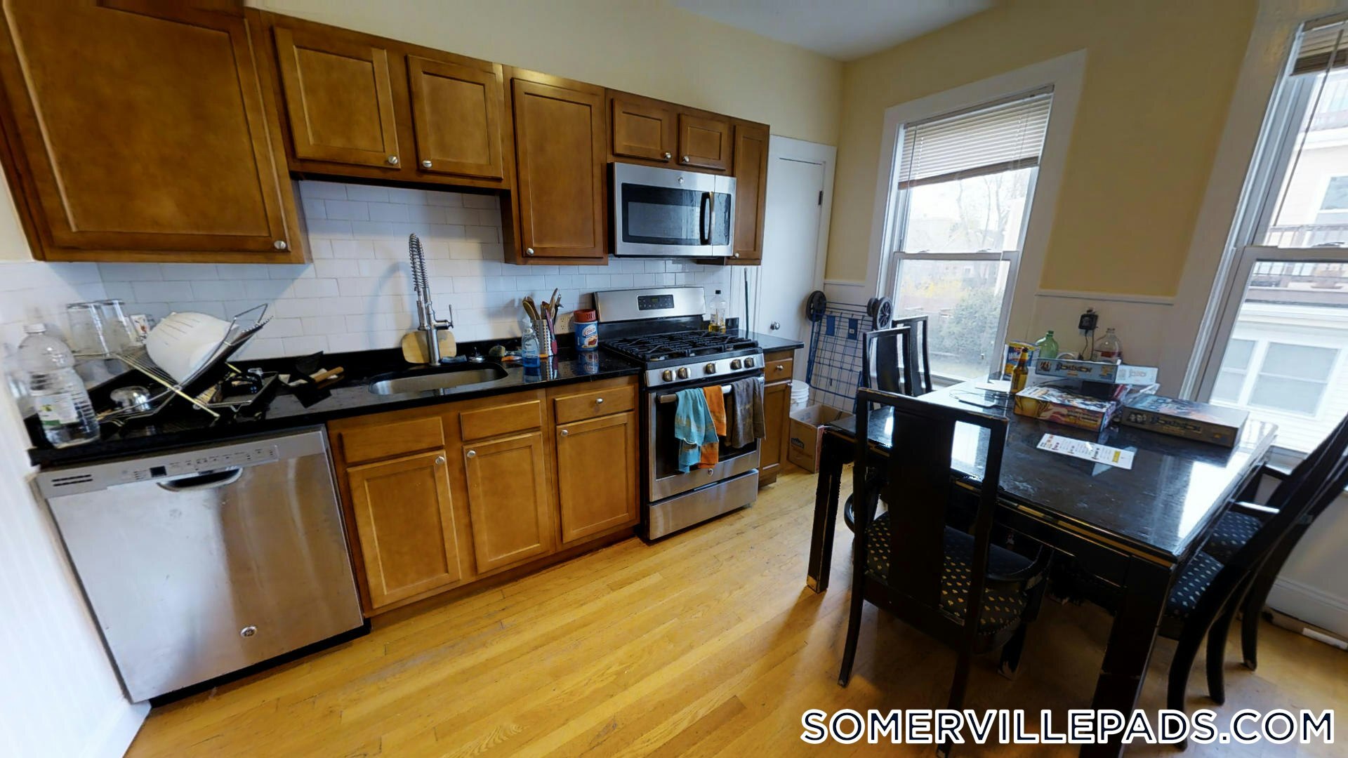 Building Photo - 256 Summer St