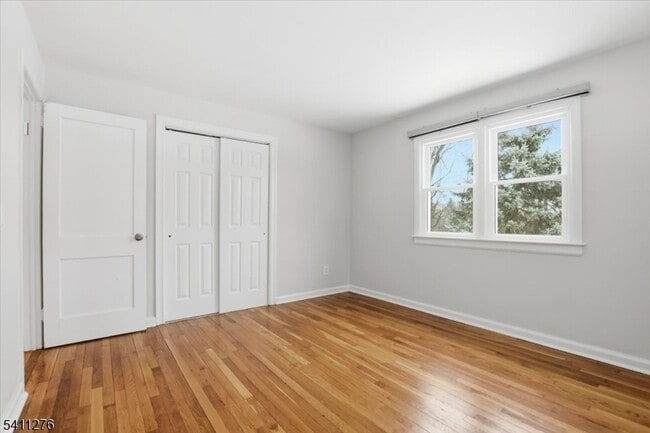 Building Photo - 81 Glen Ave