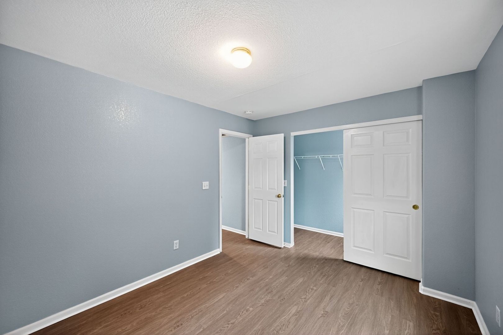 Building Photo - 16421 E Otero Ave