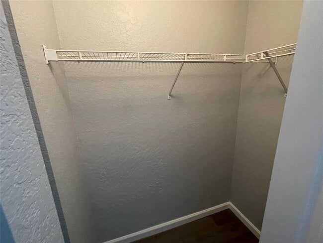 Building Photo - 6301 Landings Terrace