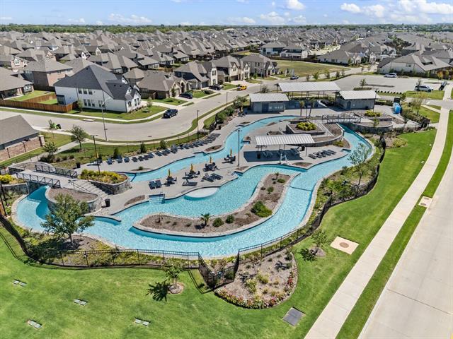 Building Photo - 1216 W Yarrow Ave