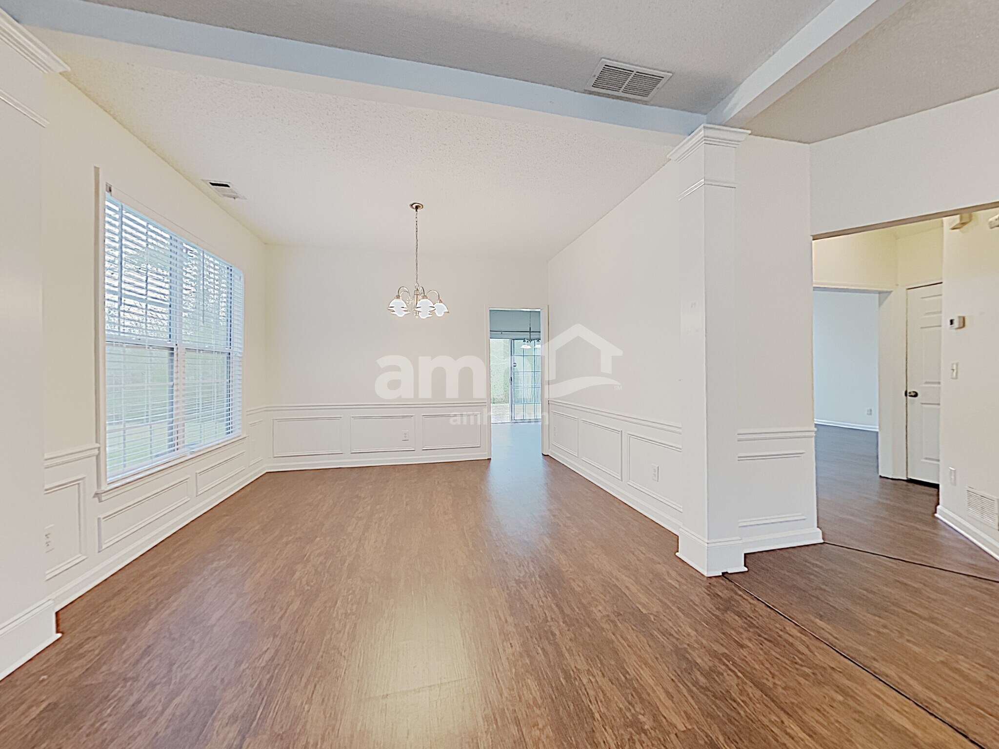Building Photo - 516 Mullein Trace