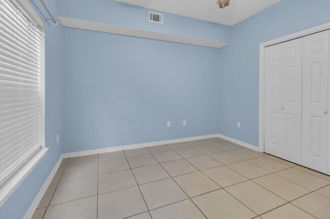 Building Photo - 1501 Partin Dr N