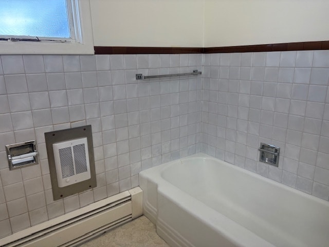 Building Photo - Large house west of Reserve Street