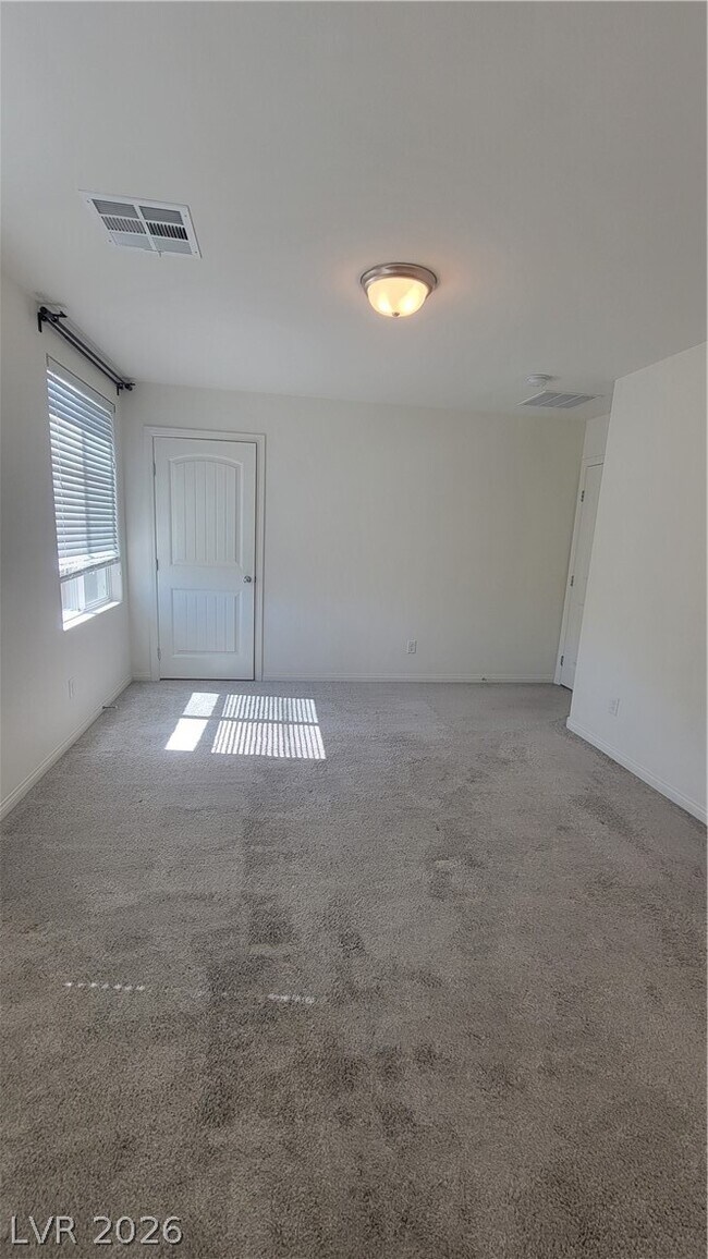 Building Photo - 8772 Belle Castle Ct