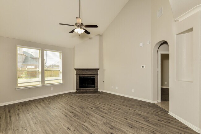 Building Photo - 8721 Running River Ln