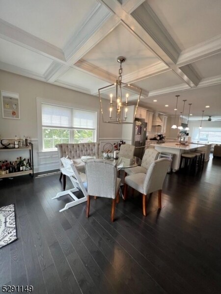 Building Photo - 74 River St