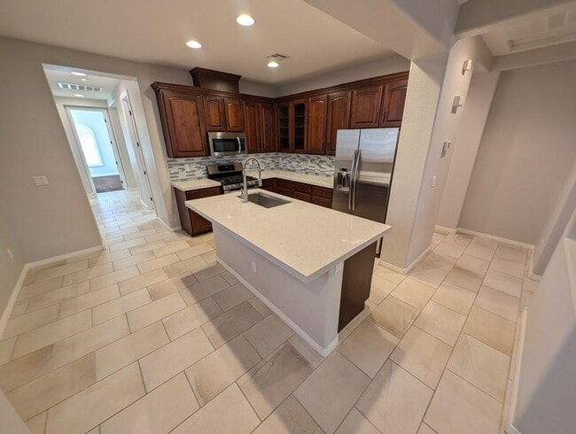 Building Photo - 1045 Ambrosia Dr