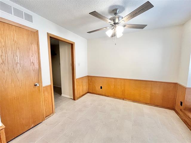Building Photo - 3915 Wentworth Dr