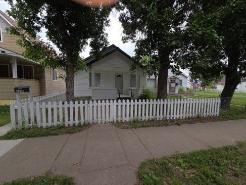Building Photo - 1035 2nd St